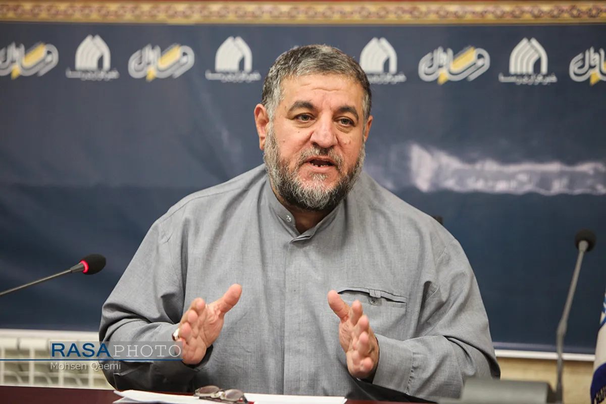گعده یادداشت خوانی نویسندگان حوزوی