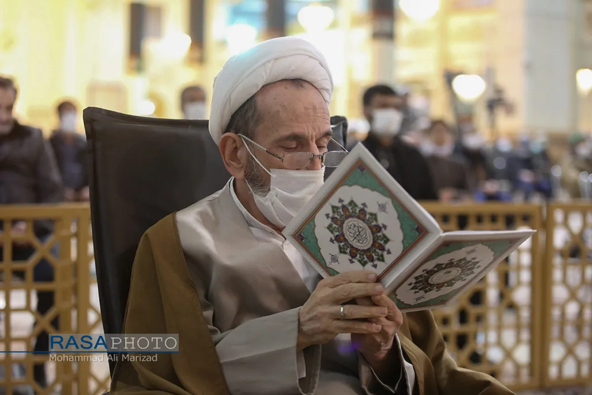 مراسم بزرگداشت هفتمین شب ارتحال علامه مصباح یزدی در حرم کریمه اهلبیت (ع)