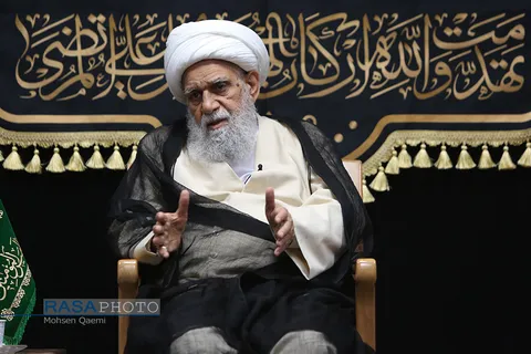 لزوم احترام همگانی به مقدسات اسلامی/ افراد فاقد آگاهی درباره احکام الهی نظر ندهند