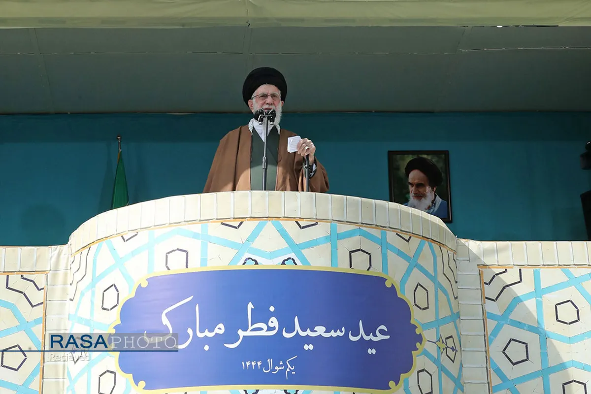 اقامه نماز عید فطر به امامت مقام معظم رهبری