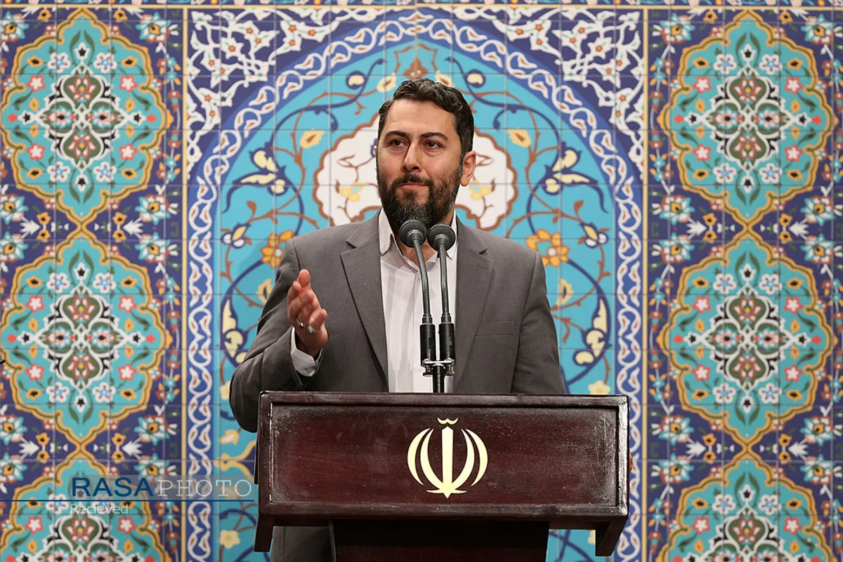 دیدار مداحان اهل&zwnj;بیت (علیهم&zwnj;السلام) با مقام معظم رهبری