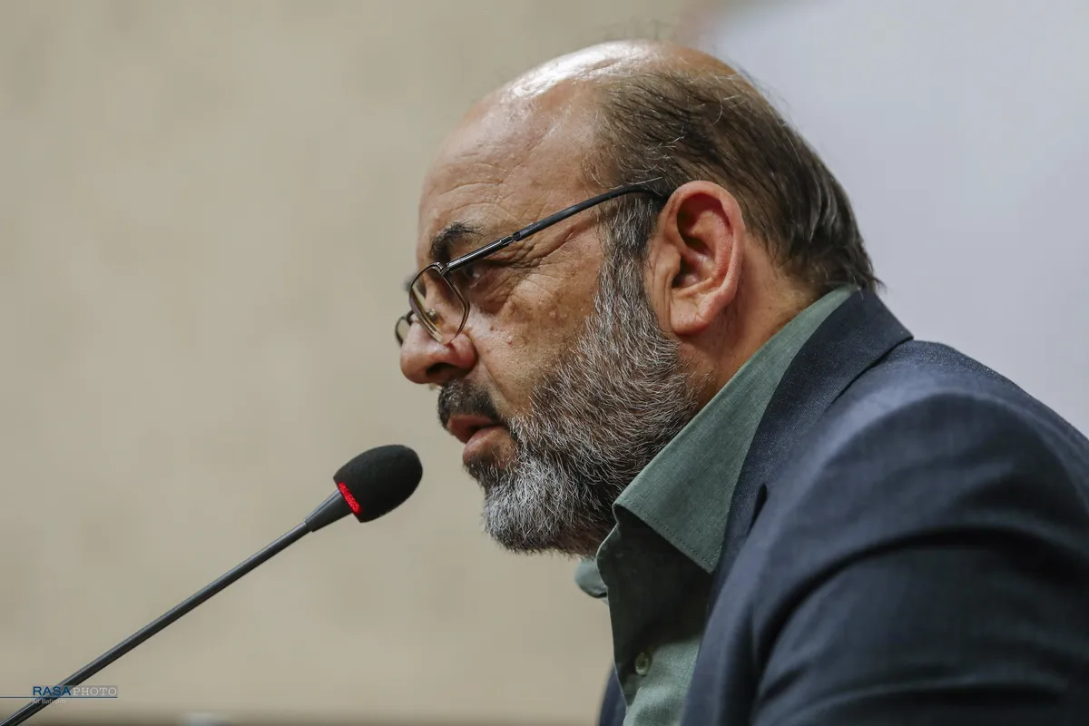 نشست جایگاه دیپلماسی دینی در قدرت نرم جمهوری اسلامی و بررسی مواضع اخیر پاپ