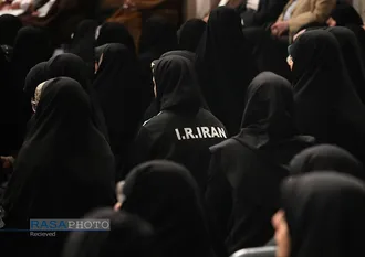 دیدار مسئولان نظام، سفرای کشور&zwnj;های اسلامی با رهبر انقلاب