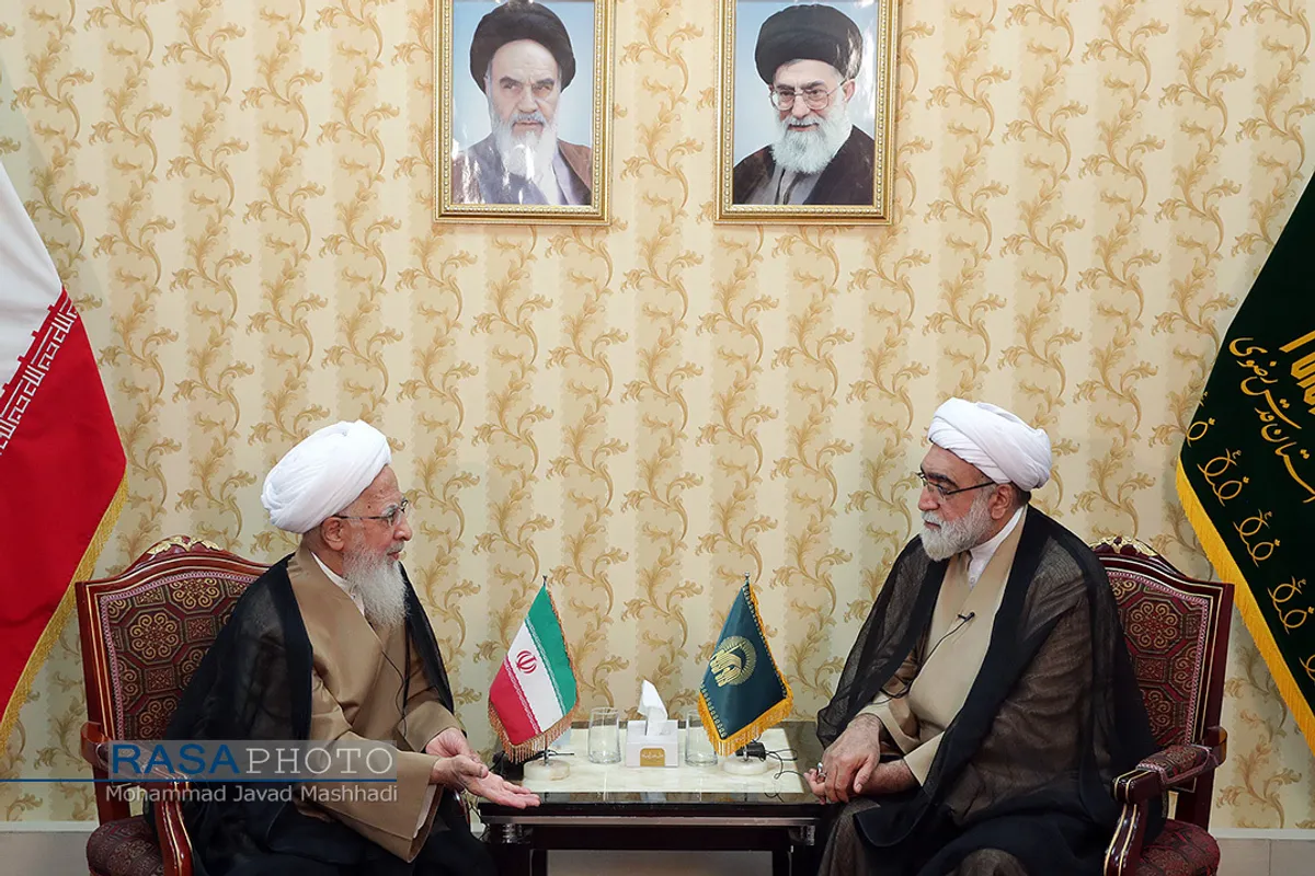 دیدار حجت الاسلام والمسلمین مروی تولیت آستان قدس رضوی با حضرت آیت الله جوادی آملی  در مشهد