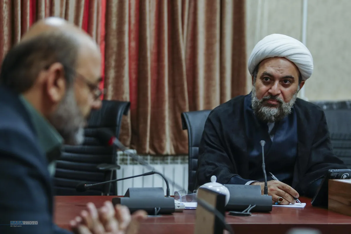 نشست جایگاه دیپلماسی دینی در قدرت نرم جمهوری اسلامی و بررسی مواضع اخیر پاپ