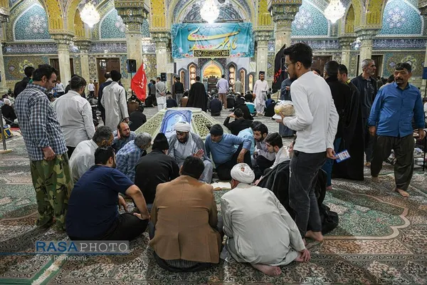 گاهی در شلوغی می&zwnj;شود خلوت کرد با معبودی که حاضر و ناظر است