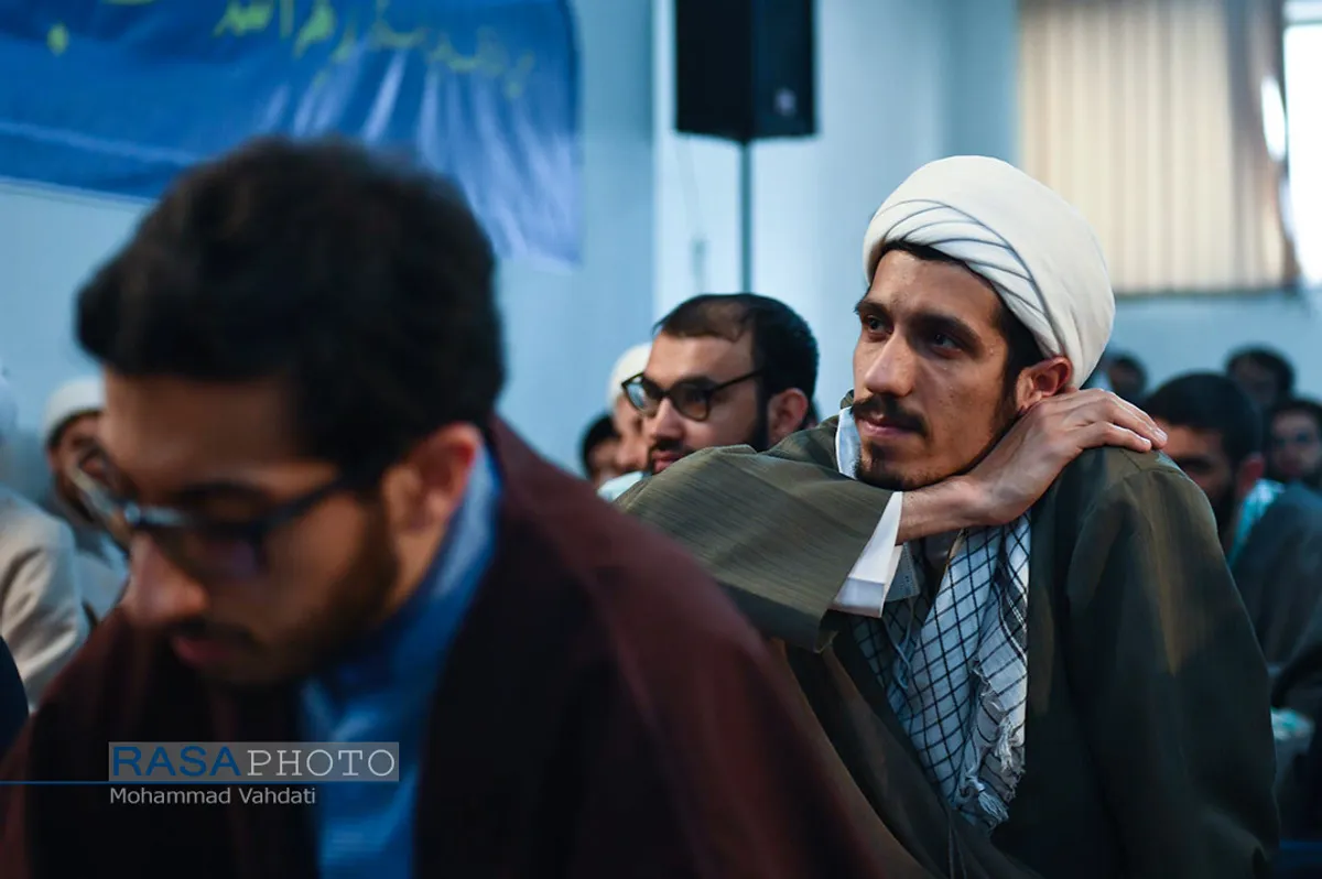 اولین دوره آموزشی آشنایی با مکتب فقهی حضرت آیت الله خامنه&zwnj;ای