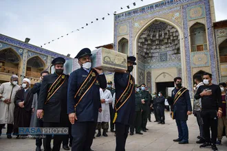 آیین گلاب شویی مضجع شریف حضرت احمدبن موسی الکاظم (ع) &lrm;&lrm;