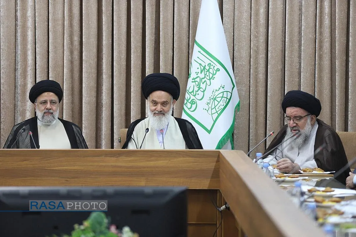 حضور رئیس&zwnj;جمهور در جلسه جامعه مدرسین