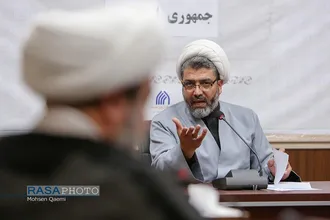 نشست زن تراز انقلاب در رسانه&zwnj;های جمهوری اسلامی