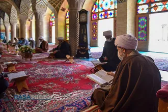ترتیل خوانی و تفسیر قرآن کریم با حضور نماینده ولی فقیه در استان فارس