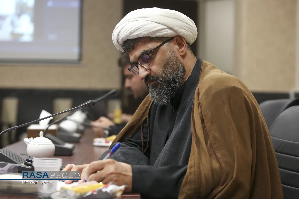 نشست &laquo;روایت و گفتمان خون&zwnj;خواهی امام شهید در بستر بازدارندگی رسانه&zwnj;ای&raquo;