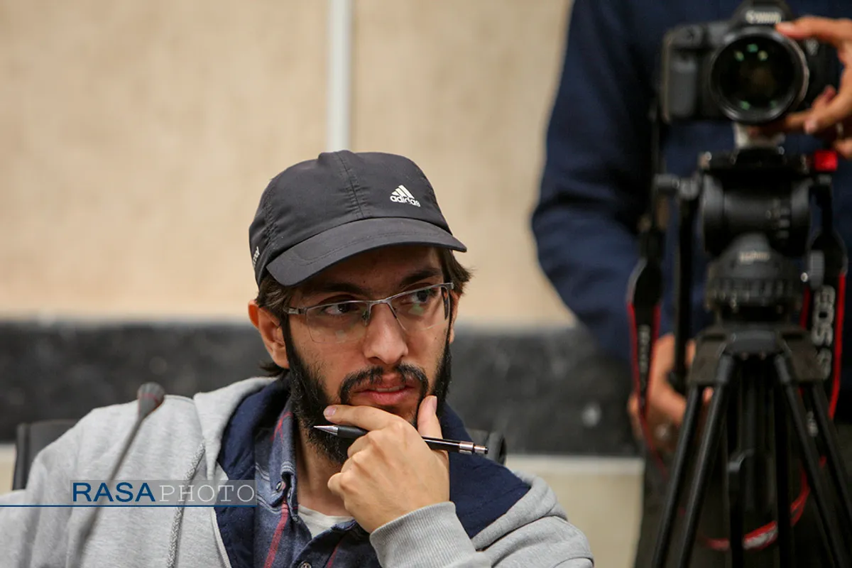 نقد و بررسی فیلم &laquo;علف زار&raquo;