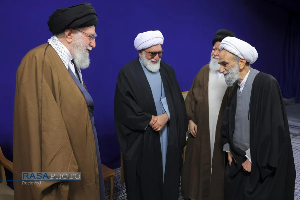 دیدار اعضای ستاد برگزاری کنگره بزرگداشت آیت&zwnj;الله میلانی با رهبر معظم انقلاب