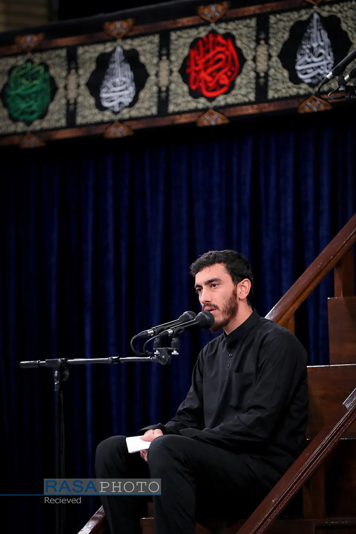 دومین شب مراسم عزاداری حضرت زهرا (سلام&zwnj;الله&zwnj;علیها) در حسینیه امام خمینی (ره)