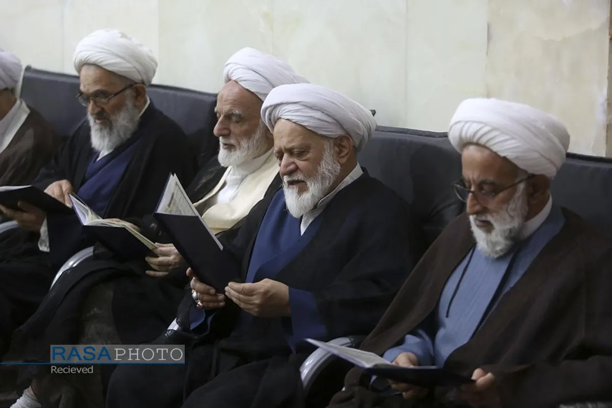 مراسم یادبود جان&zwnj;باختگان حادثه بندر شهید رجایی