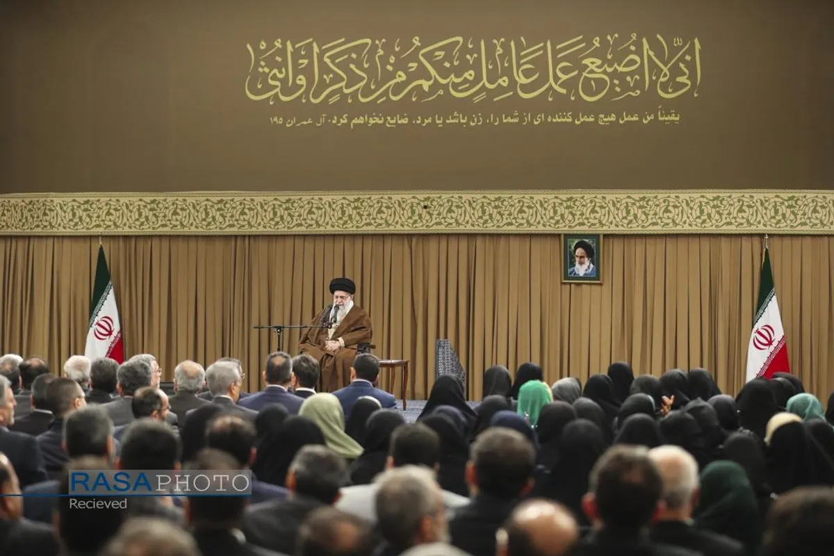 دیدار تولیدکنندگان و فعالان اقتصادی بخش خصوصی با رهبر انقلاب
