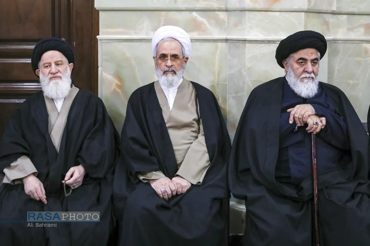تشییع پیکر آیت الله سیدهادی حسینی سیستانی برادر حضرت آیت&zwnj;الله سید علی سیستانی