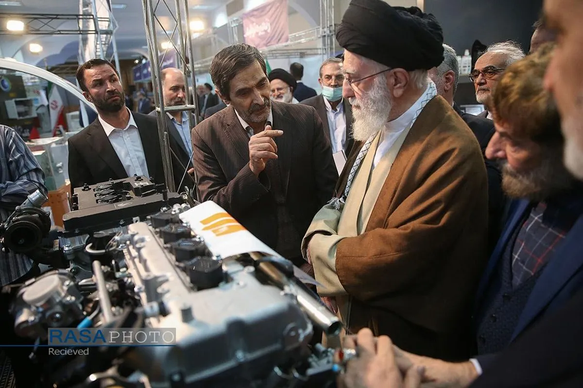 بازدید مقام معظم رهبری از نمایشگاه توانمندی&zwnj;های تولید داخلی