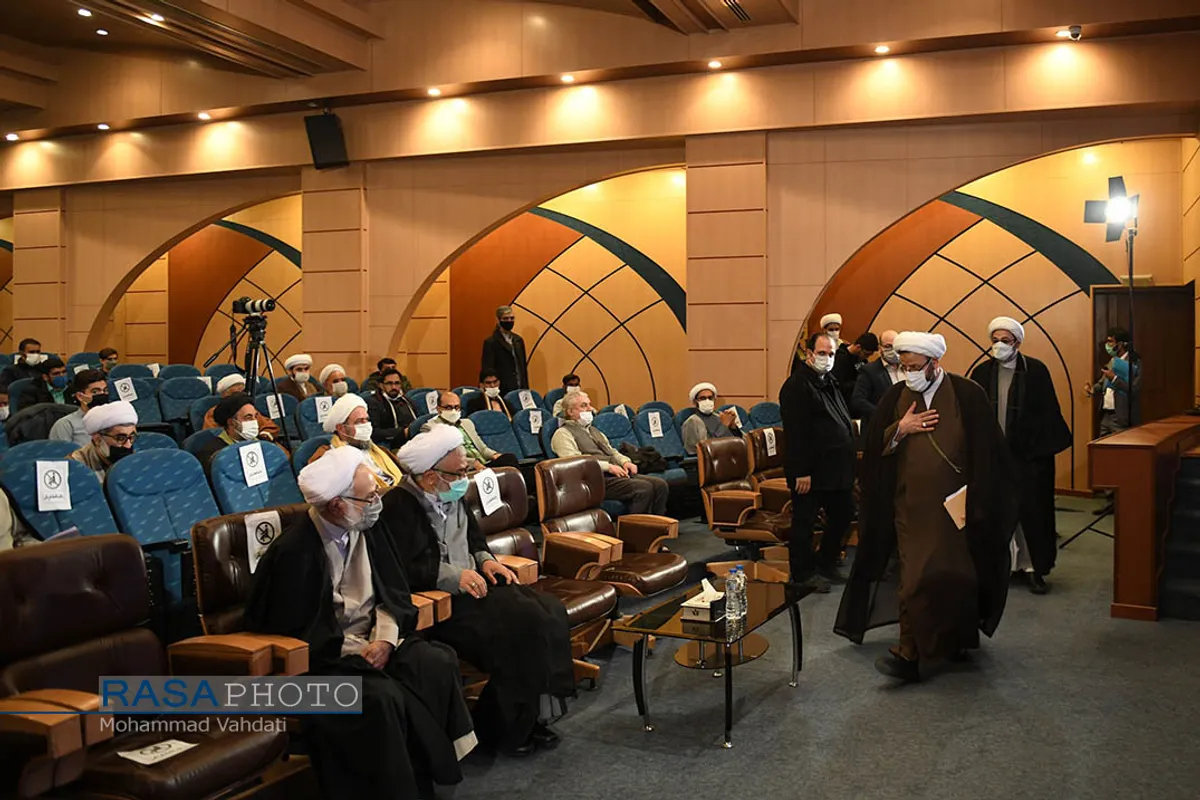 اختتامیه پنجمین جشنواره بین&zwnj;المللی شعر حوزه اشراق