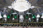 آیین تعویض پرچم گنبد منور رضوی در روز میلاد امام رضا(علیه&zwnj;السلام)