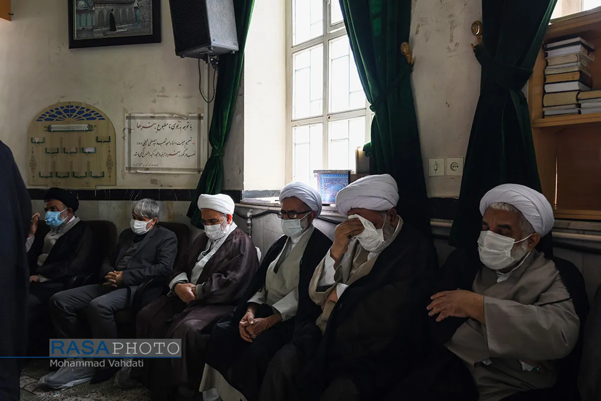 تشییع حجت الاسلام و المسلمین طاهری مدیرکل مرکز خدمات حوزه علمیه استان قم