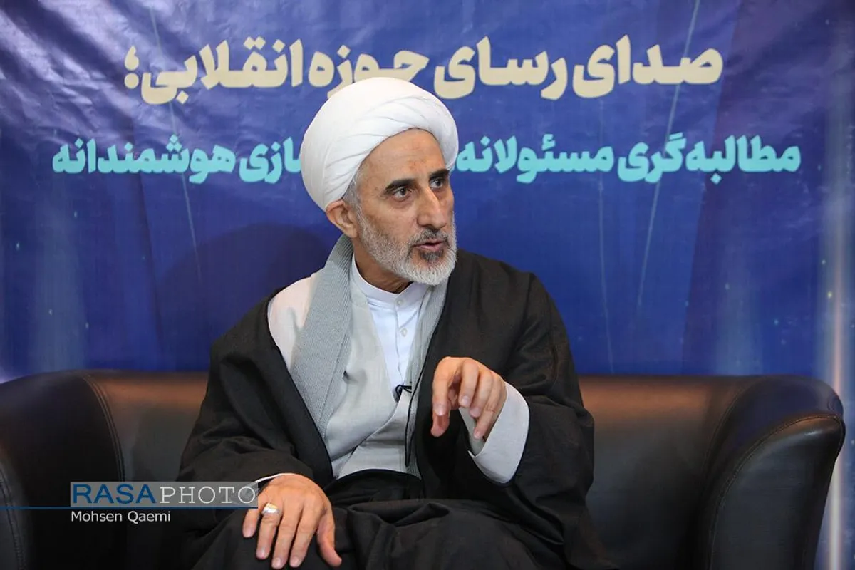 مهمانان رسا در دومین روز بیست و چهارمین نمایشگاه مطبوعات و رسانه های ایران