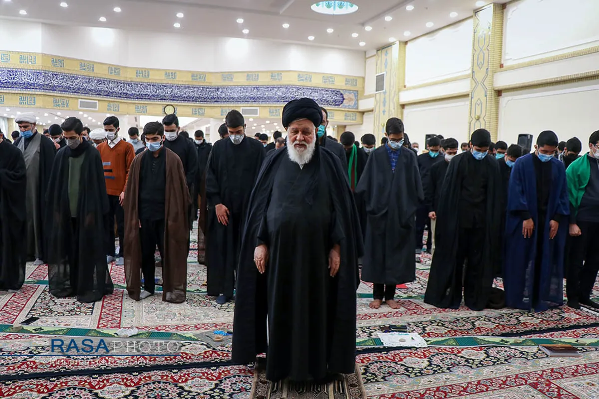 مراسم عزاداری فاطمیه اول با سخنرانی آیت الله علم الهدی