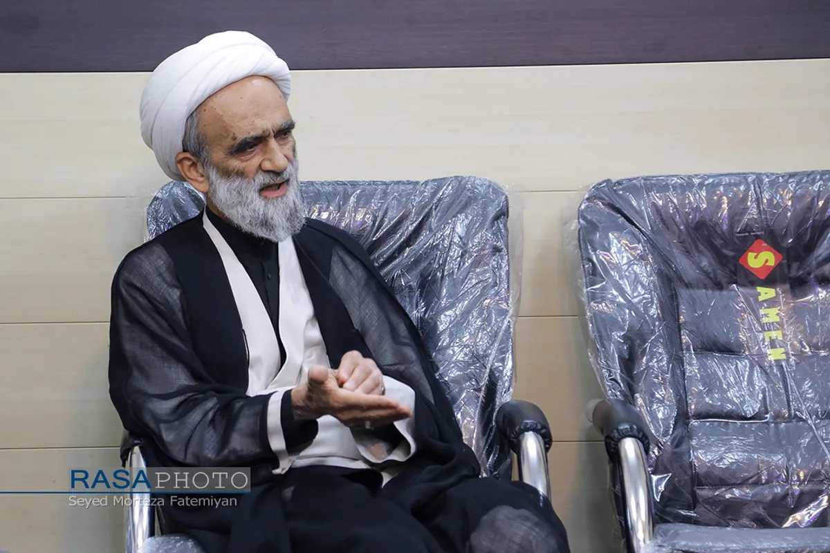دیدار حجت الاسلام والمسلمین فرخ فال و آیت الله علیدوست با آیت الله مروارید در مشهد