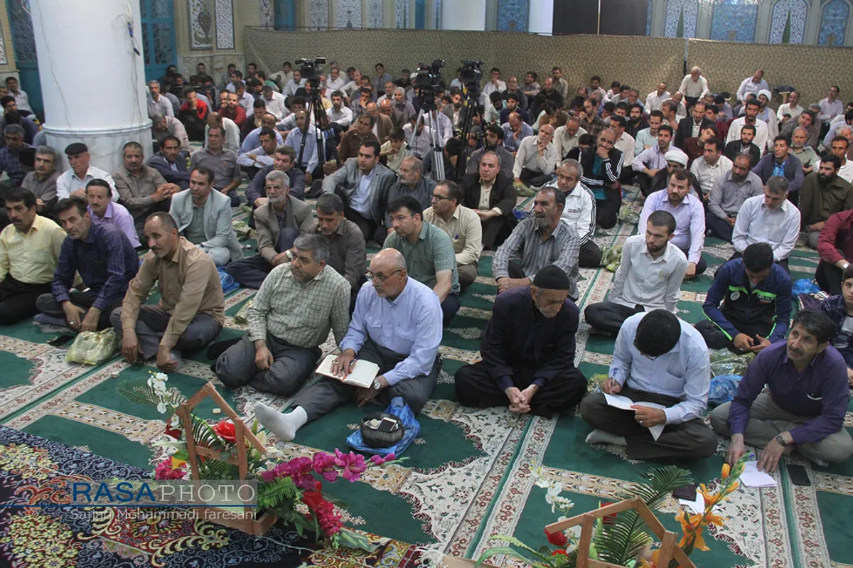 نشست عمومی طرح تقویت مبانی اعتقادی با موضوع بیانیه گام دوم انقلاب با سخنرانی حجت الاسلام والمسلمین طائب