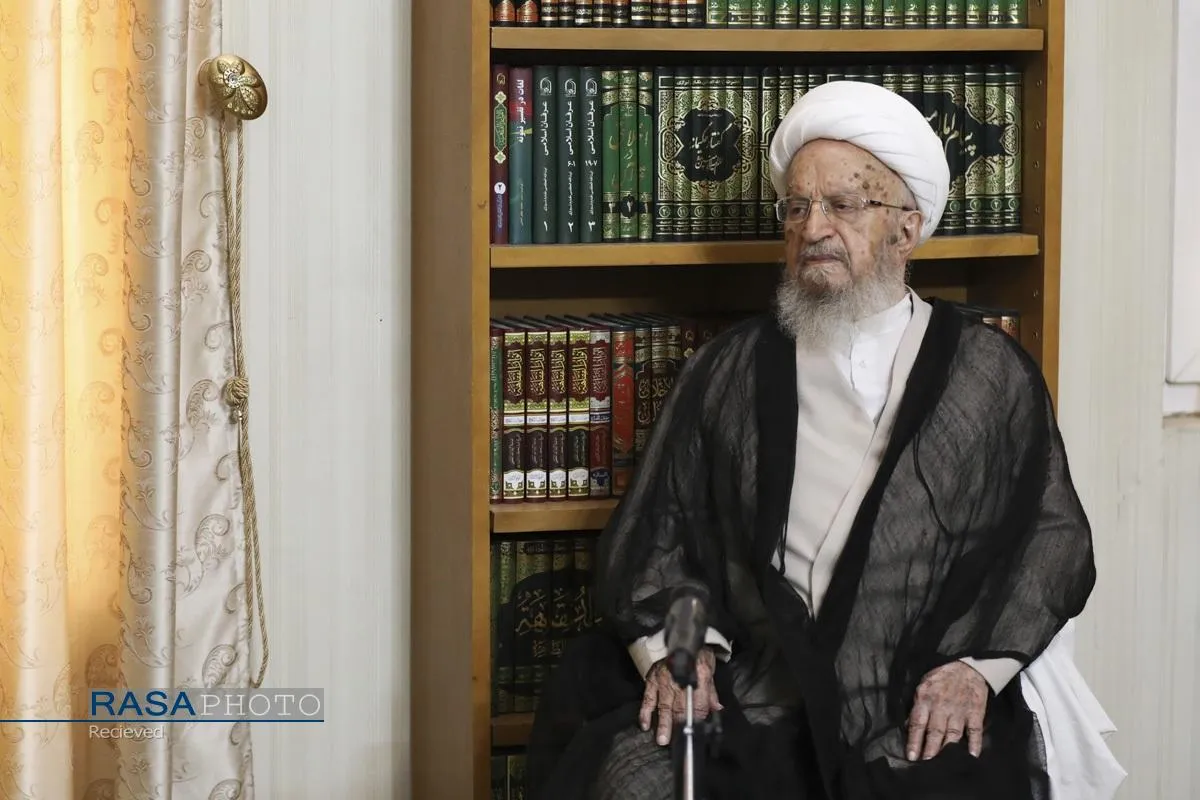حضرت آیت الله مکارم شیرازی | سفر پزشکیان به قم