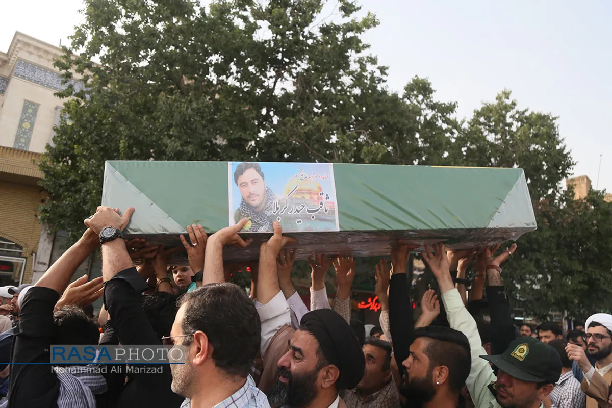 تشییع پیکر مطهر دو شهید مدافع حرم در قم
