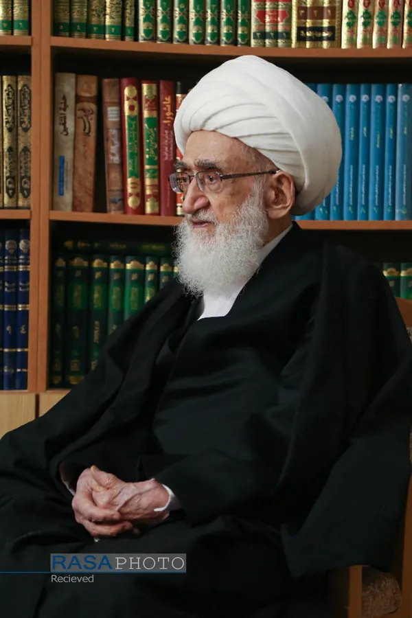 دیدار صمیمانه حضرات آیات عظام مکارم شیرازی و نوری همدانی