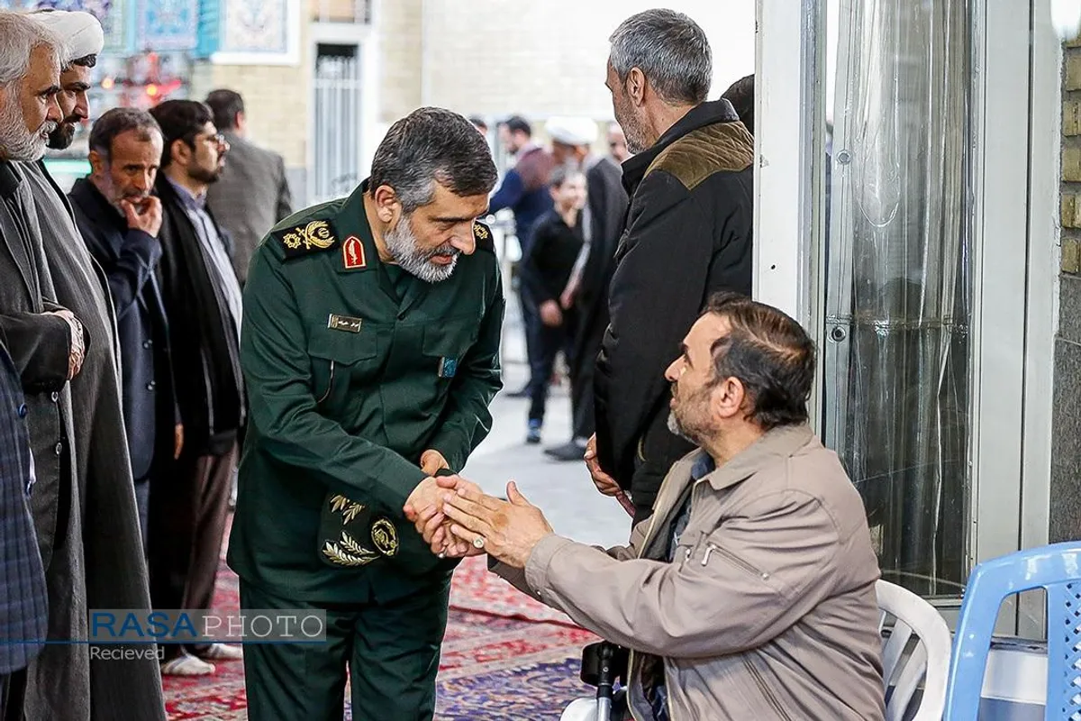 تصاویری از شهید سردار سرلشکر حاج حسن محققی