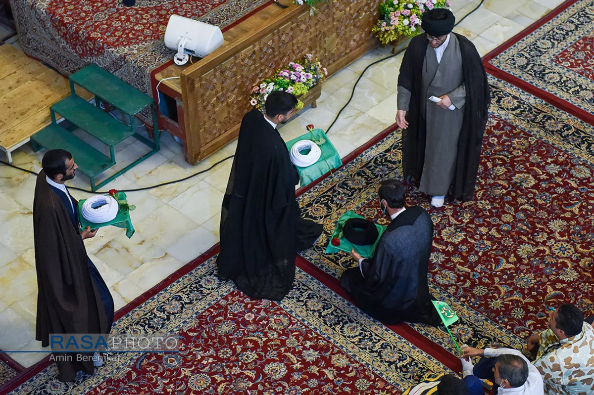 جشن روز عید سعید غدیر و مراسم عمامه گذاری جمعی از طلاب در شیراز