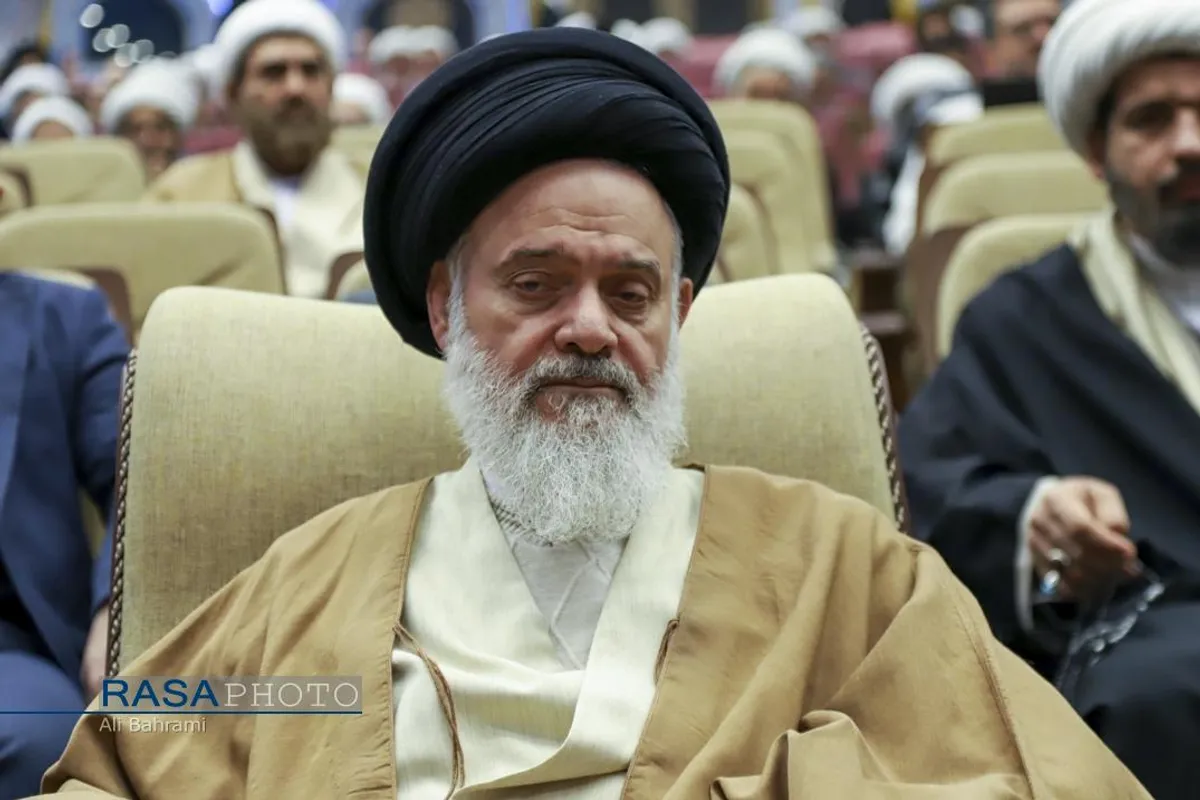 بیست&zwnj;وششمین همایش کتاب سال و هشتمین جشنواره مقالات علمی حوزه قم