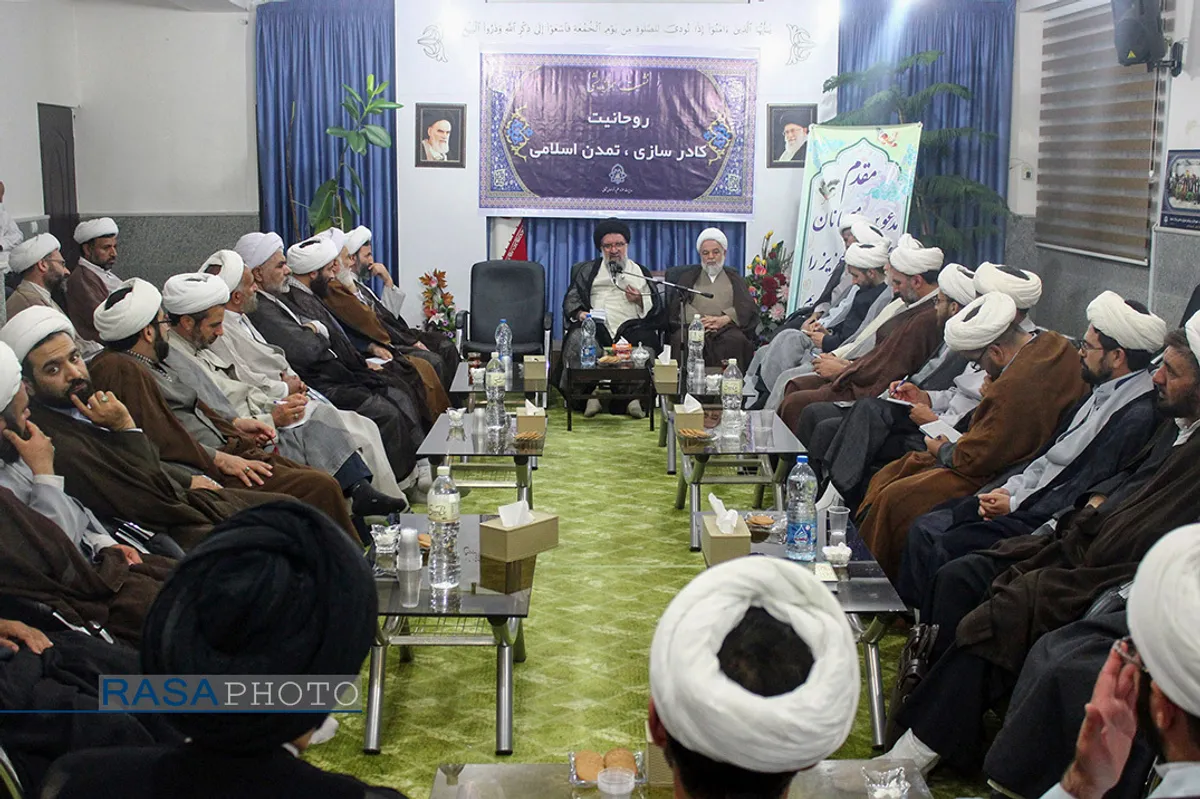 نشست "هم اندیشی روحانیت؛ کادر سازی، تمدن اسلامی" در بجنورد
