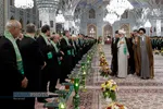 آیین تعویض پرچم گنبد منور رضوی در روز میلاد امام رضا(علیه&zwnj;السلام)