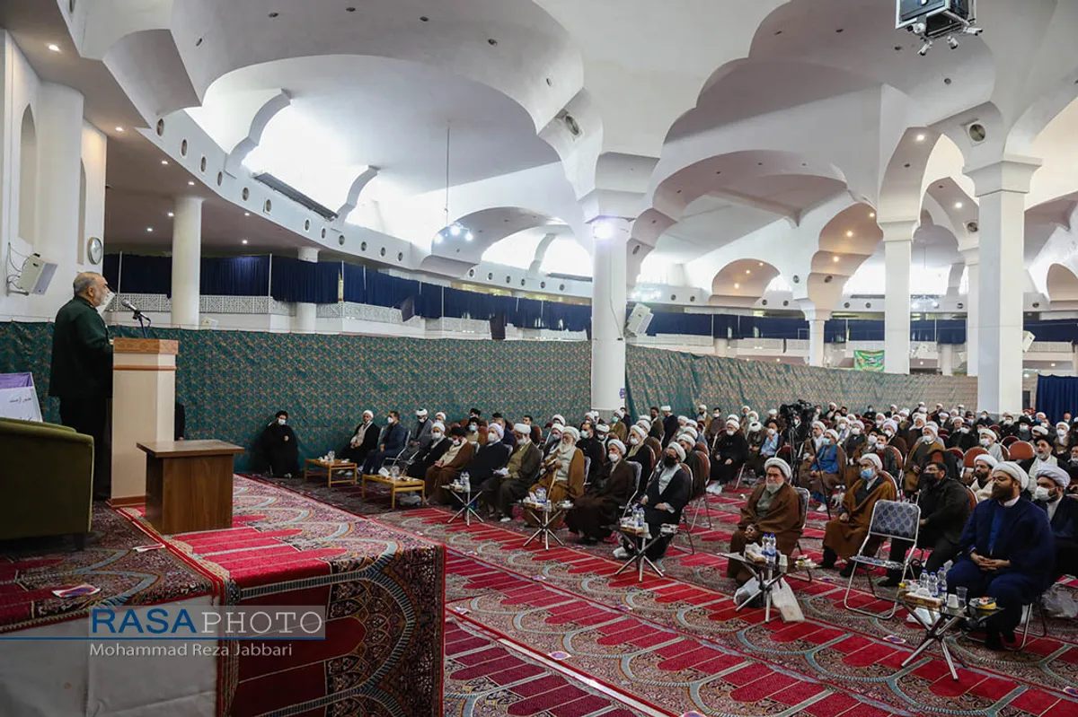 شکوه شهادت و کرامت