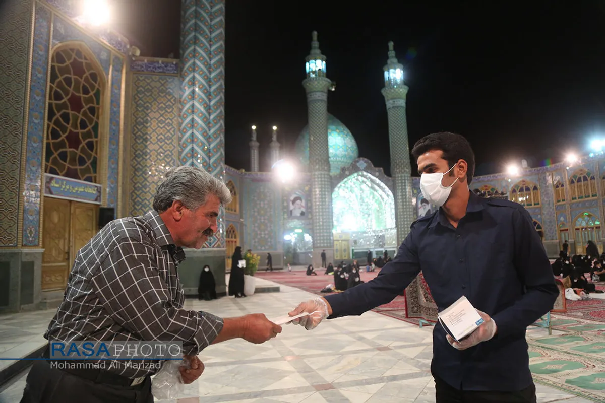 در حاشیه مراسم احیا شب نوزدهم ماه مبارک رمضان در حرم امامزاده محمد هلال بن علی (ع)