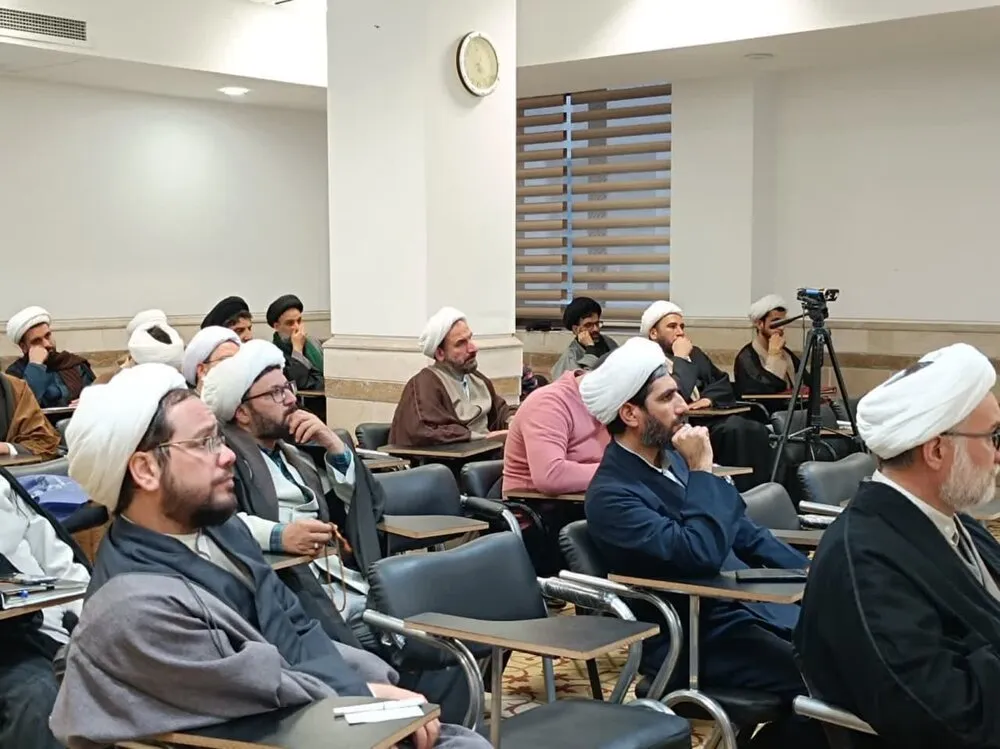 آغاز دوره جامع تربیت مربی شیعه شناسی و مبلغ بین الملل
