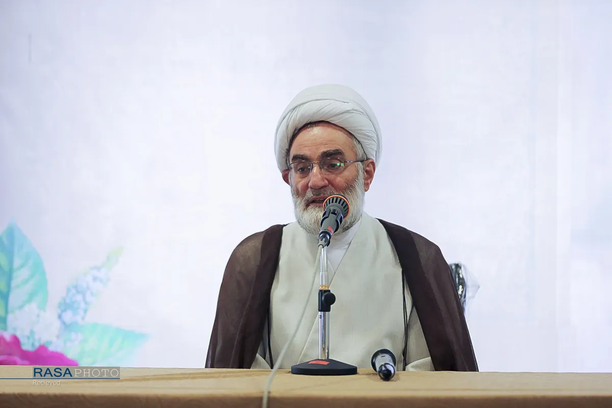 سفر مسئول دبیرخانه شورای عالی حوزه به استان گیلان