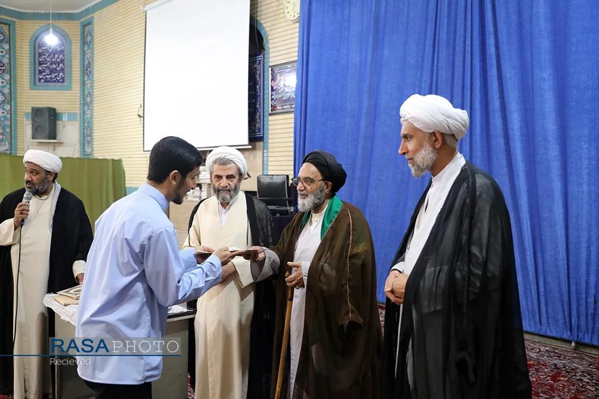 سفر حجت الاسلام والمسلمین رحیمیان مسئول دبیرخانه شورای عالی حوزه&zwnj;های علمیه به استان سمنان-۲
