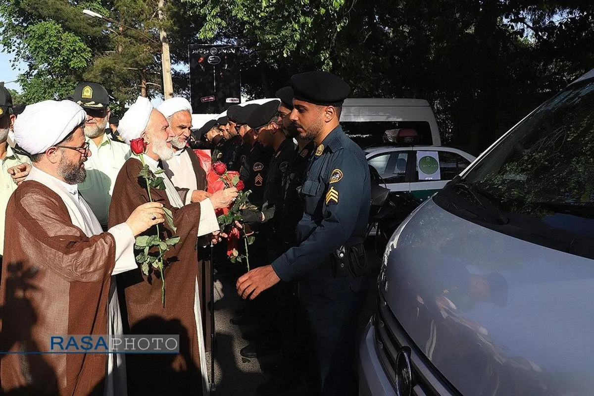 مراسم تجلیل از مجریان طرح نور حجاب و عفاف با حضور آیت الله محمدی عراقی