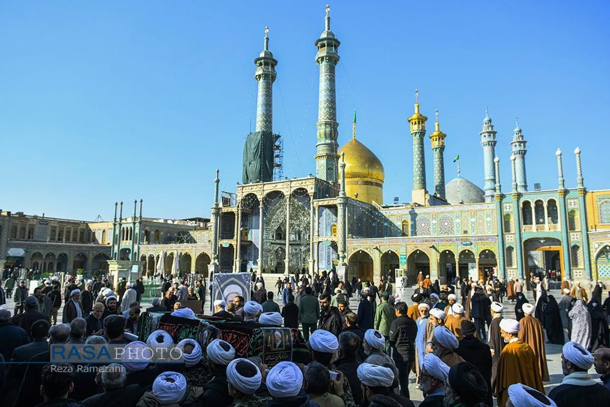 تشییع پیکر آیت الله نمازی در قم