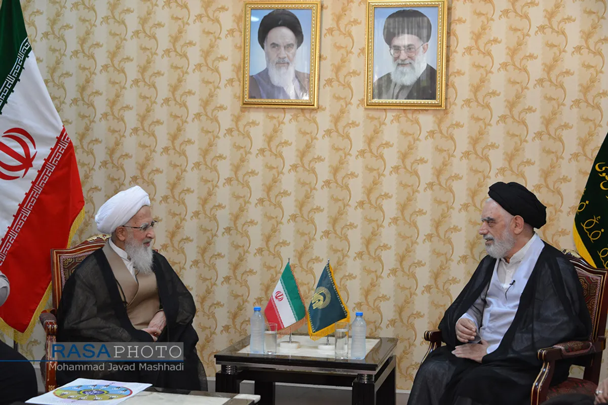 دیدار مدیر حوزه علمیه خراسان با آیت الله جوادی آملی&lrm;