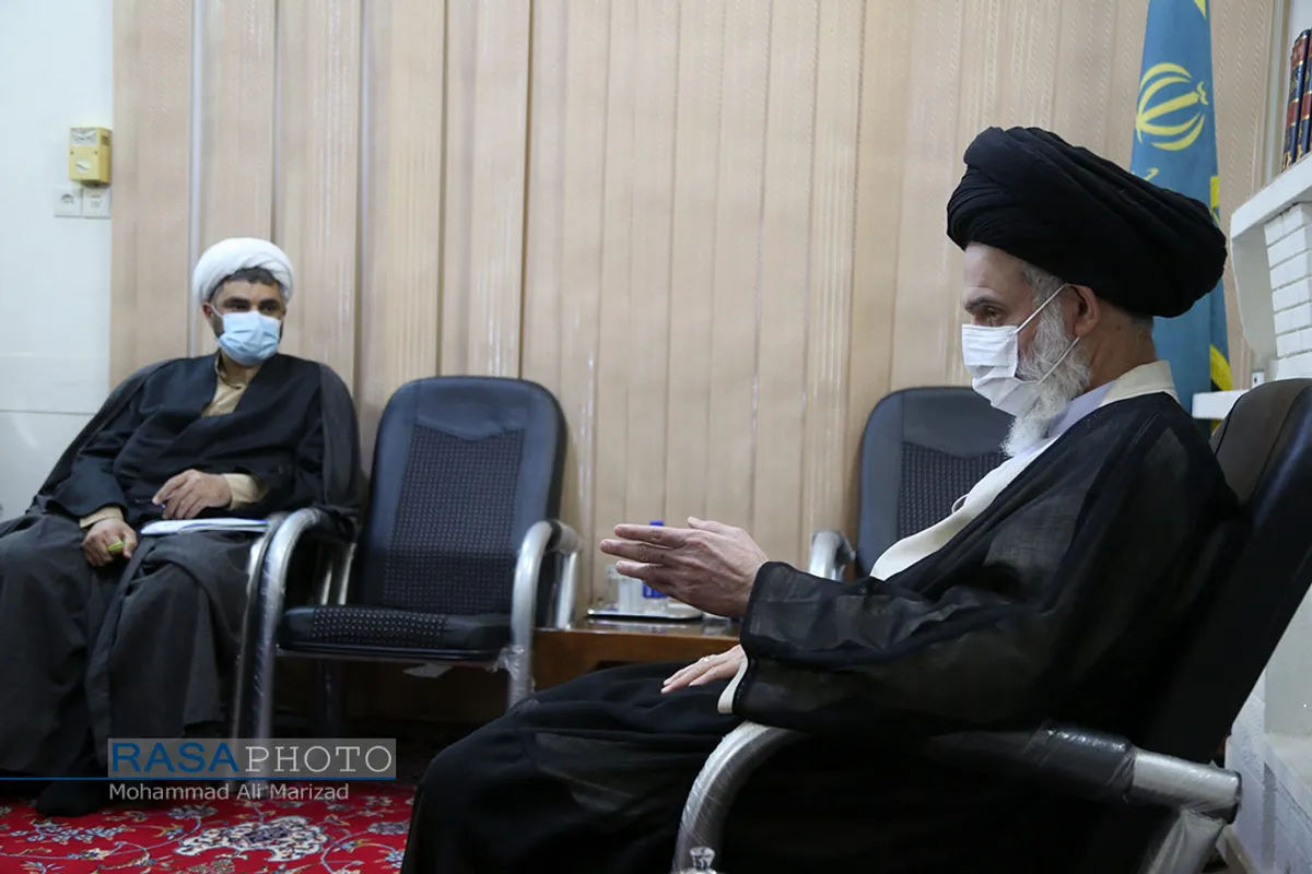 دیدار مدیرعامل خبرگزاری رسا با آیت الله حسینی بوشهری