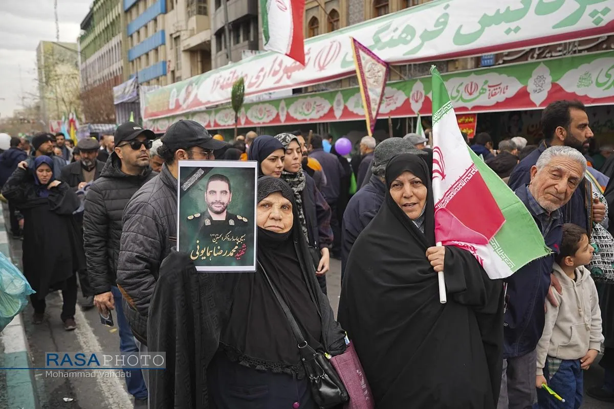 راهپیمایی باشکوه و حماسی ۲۲ بهمن در تهران