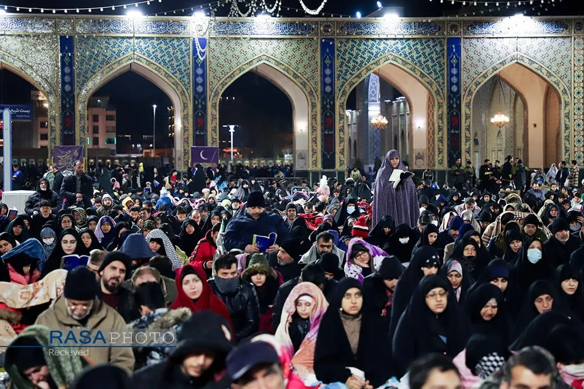 احیا شب ۲۳ ماه مبارک رمضان در حرم مطهر رضوی