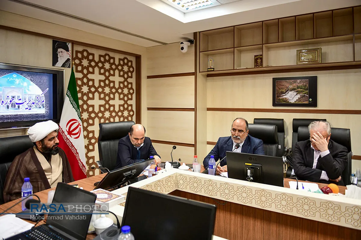 اولین نشست تخصصی، مدیران کل سازمان سینمایی کشور و مدیران و کارشناسان هنر و سینمای حوزه علمیه
